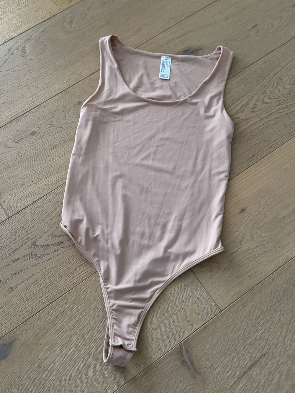 Forever 21 Cream/Nude Bodysuit Size Medium NWOT